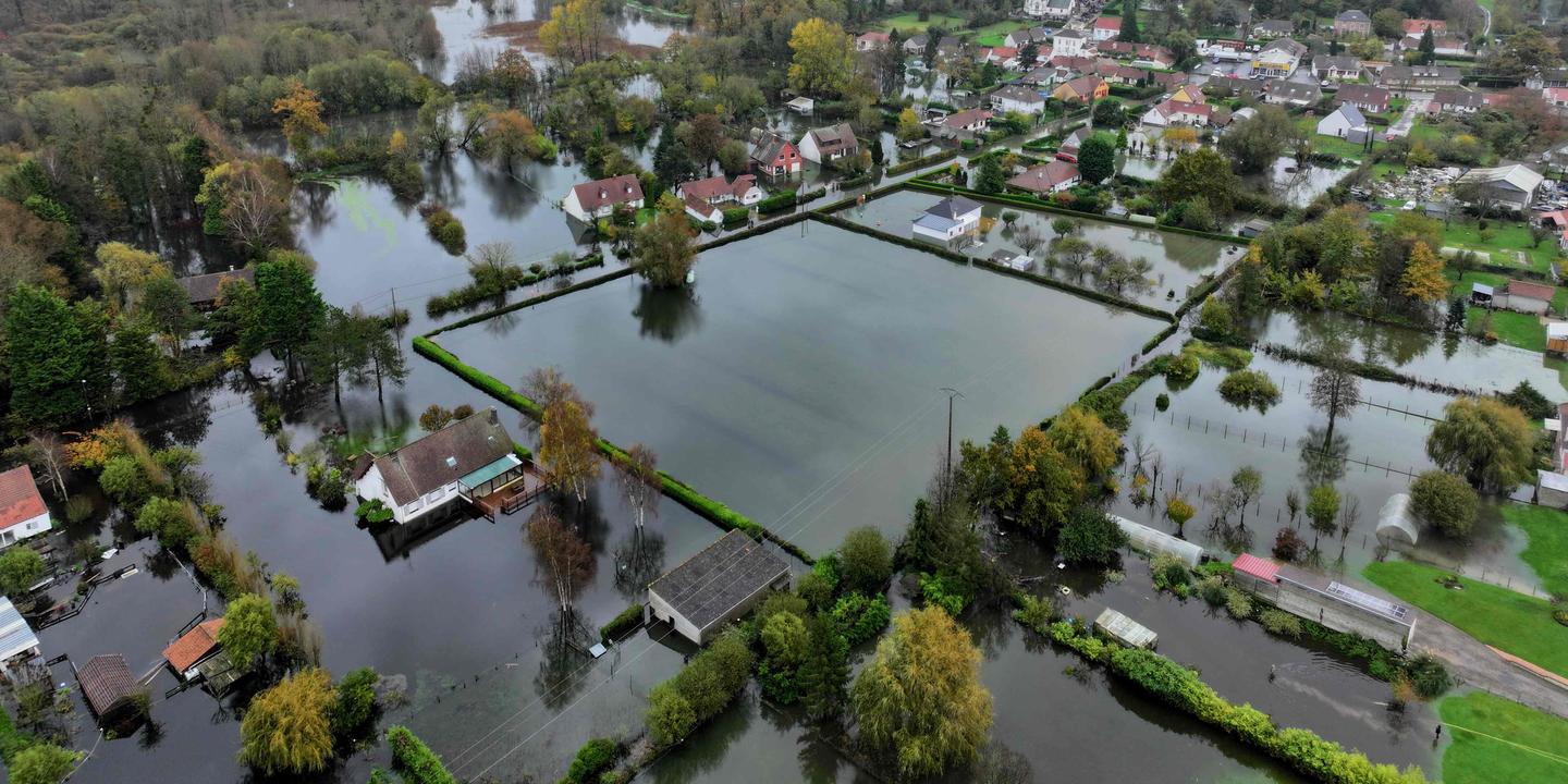 Why is Northern France hit by exceptional floods?
