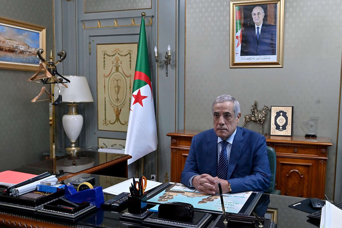 In Algeria c’è un nuovo primo ministro che prepara il secondo mandato del presidente Tebboune