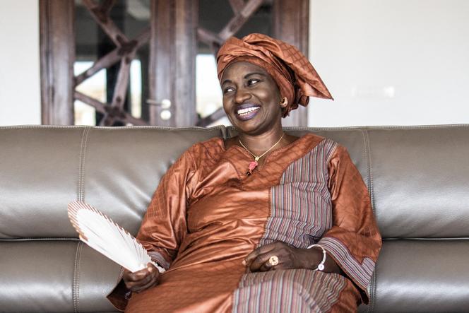 Aminata Touré chez elle à Dakar, en septembre 2022.