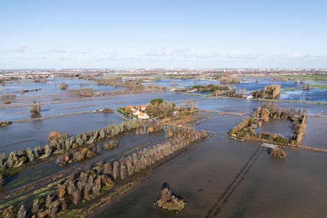 Vista aérea de la ciudad de Hames-Boucres, en Paso de Calais, el 15 de noviembre.