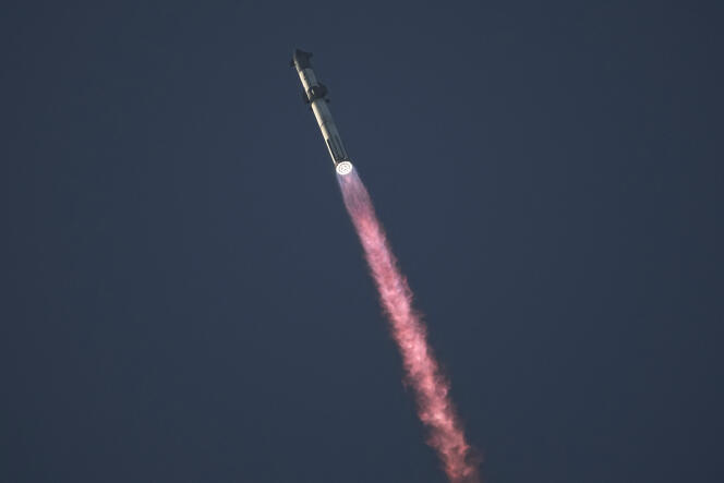 Lancement de la fusée Starship de SpaceX à Boca Chica au Texas (Etats-Unis), samedi 18 novembre.