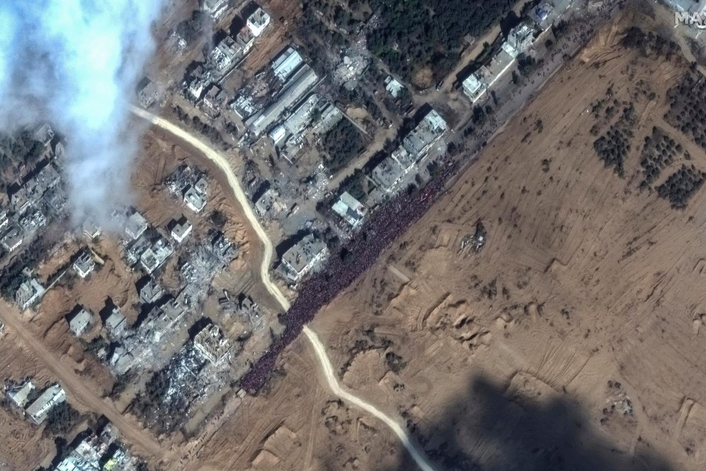 Israeli army prepares for ground operation in south of Gaza Strip