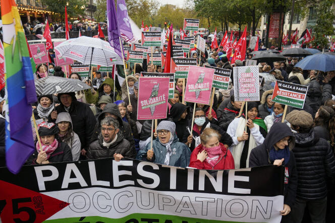 Lors d’une manifestation contre la guerre à Gaza, à Paris, le 18 novembre 2023.