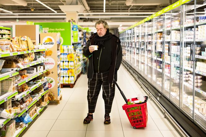 Chef Bruno Verjus at the Auchan supermarket in Bagnolet (Seine-Saint-Denis), November 9, 2023.