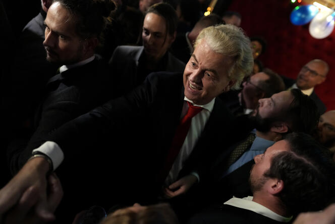 Geert Wilders (PVV) durante el anuncio de la victoria de su partido en las elecciones parlamentarias, en La Haya, el 22 de noviembre de 2023.