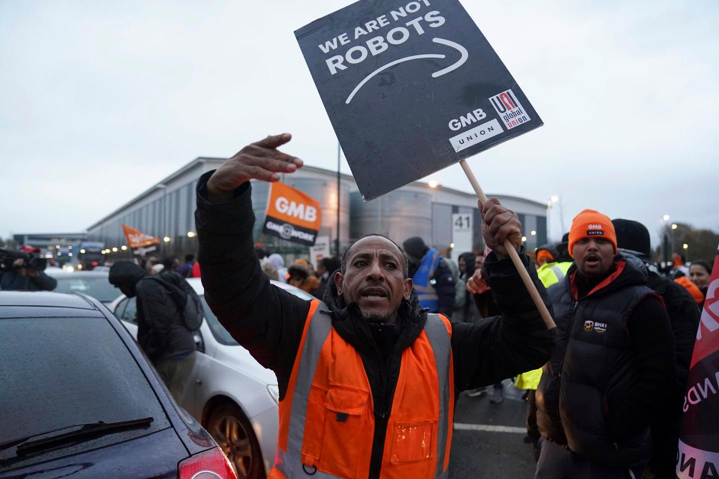 Amazon hit by Black Friday strikes in UK and Germany