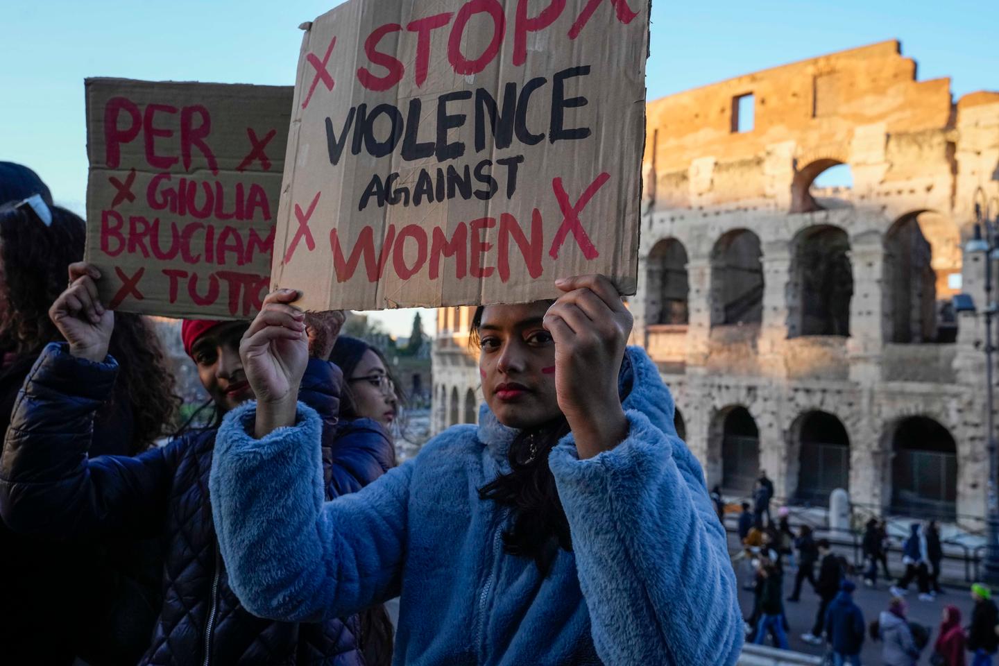 A Rome, un cortège sans précédent contre les violences faites aux femmes