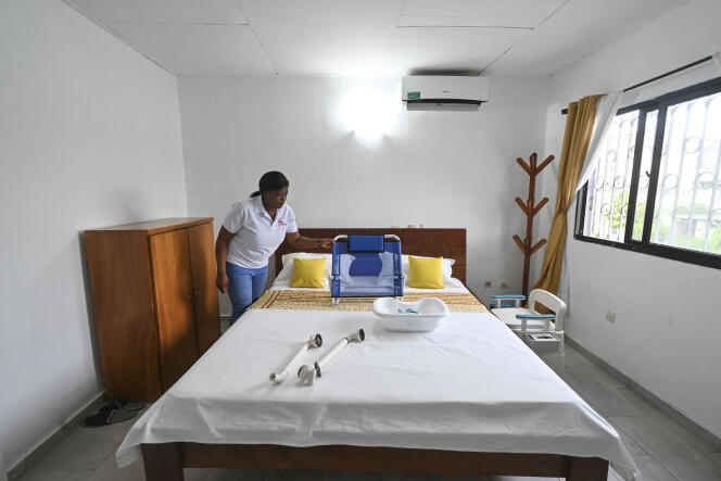 Nina Zougo, qui a créé avec Arlette Monney la première maison de retraite de Côte d’Ivoire. Ouverte en septembre 2023, le lieu attend encore ses résidents.