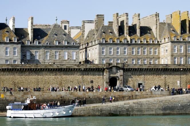 La ville de Saint-Malo, en Bretagne.