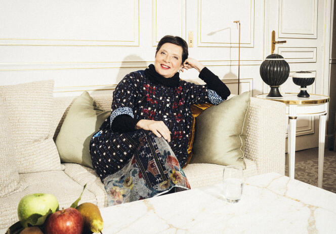 An aperitif with Isabella Rossellini: “As a Neapolitan poet friend said, I am “hopeful”, not a believer”