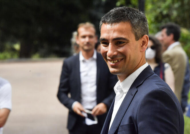 Yann Cucherat durante la campaña para las elecciones municipales de 2020 en Lyon, el 28 de junio de 2020.