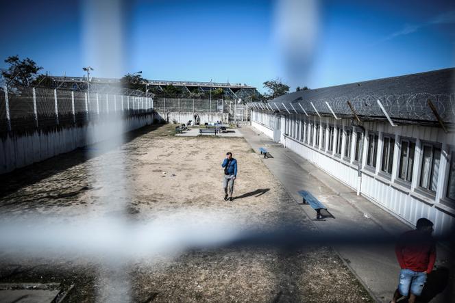 La cour du centre de rétention administrative de Vincennes, le 18 septembre 2019. 