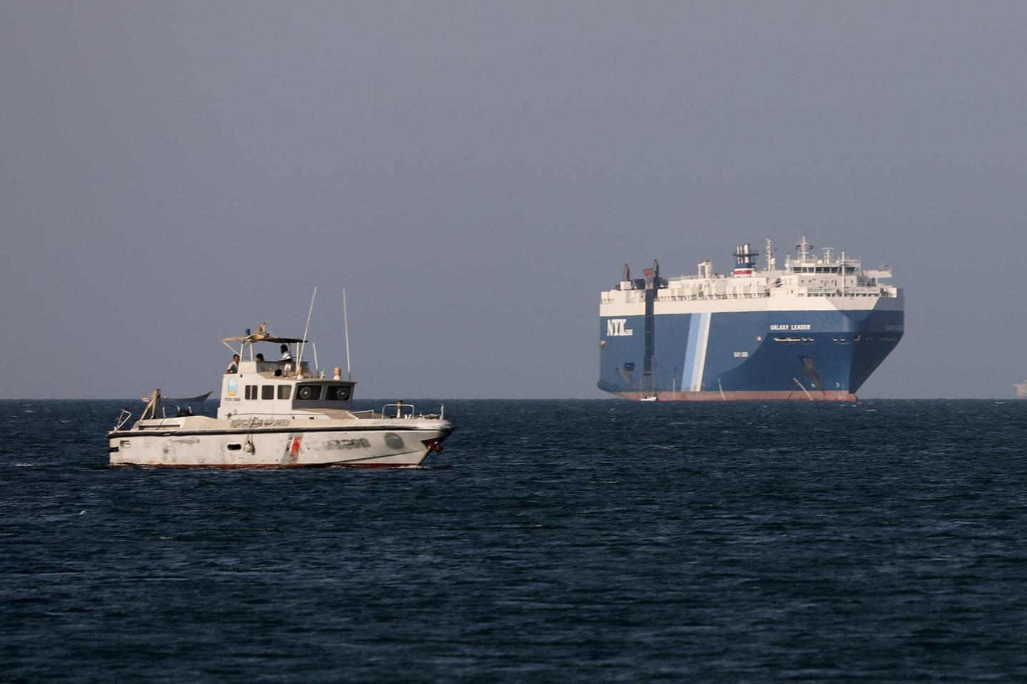 Missile strikes tanker off Yemen in apparent expansion of Houthi rebel attacks