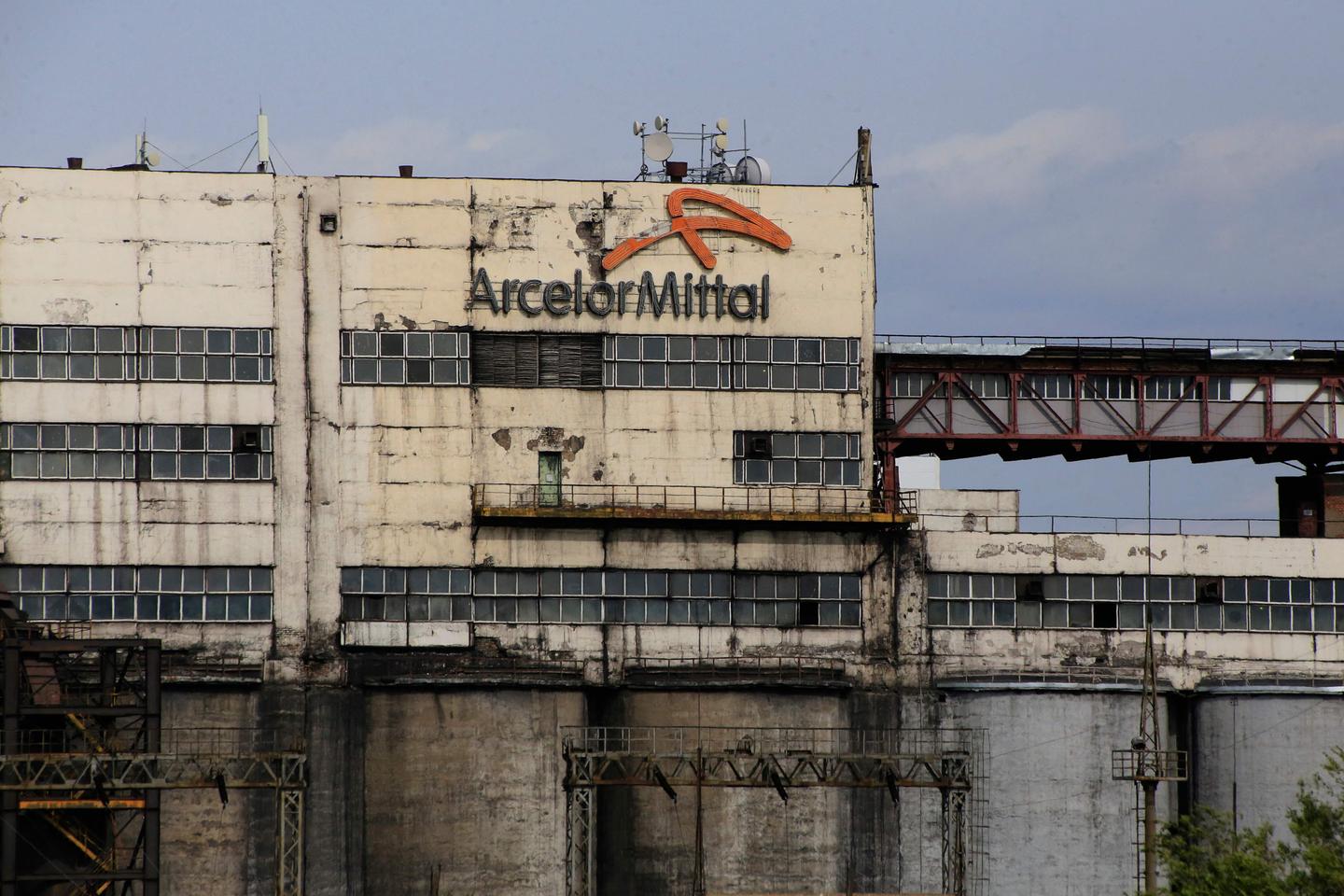 Kazakhstan buys ArcelorMittal subsidiary after mining accidents