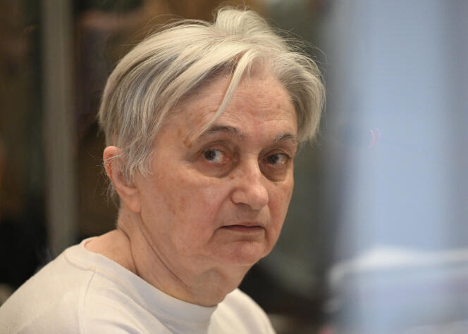 Monique Olivier, durante su juicio en el Tribunal de lo Penal de Hauts-de-Seine, el 28 de noviembre de 2023.