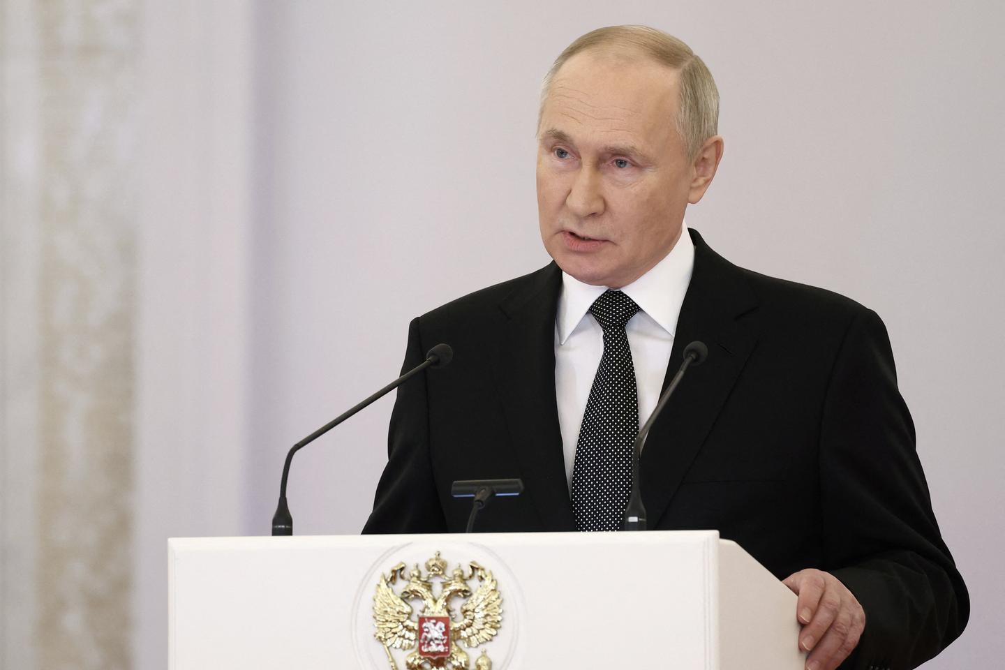Putin announces he will run for fifth term in 2024 presidential election