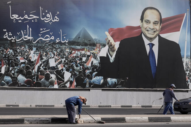 Une affiche de campagne du président égyptien Abdel Fattah Al-Sissi au Caire, dimanche 10 décembre 2023.