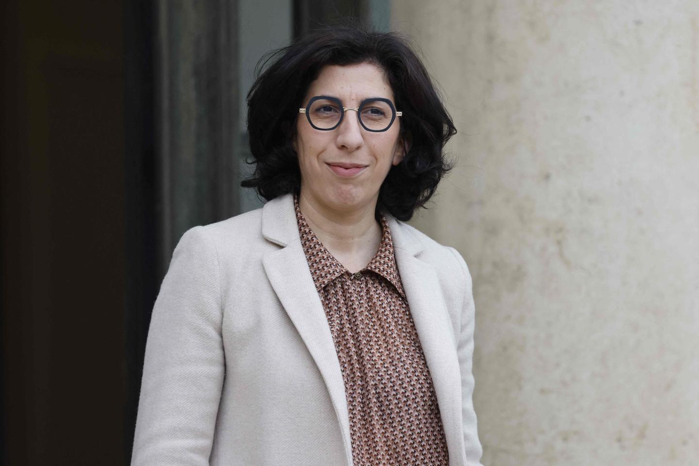 Gérard Depardieu : la ministre de la culture dénonce une attitude qui « fait honte à la...