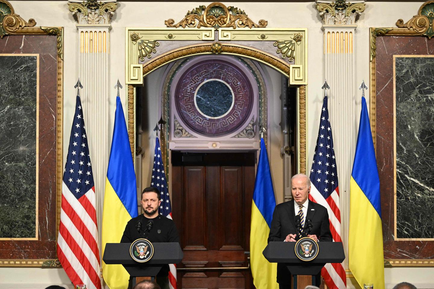 Zelensky pleads his case for Ukraine aid on Capitol Hill and at the White House