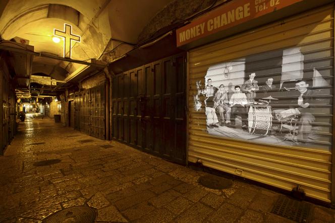 « Jerusalem Calling », 2015, oeuvre du photographe  Rula Halawani.