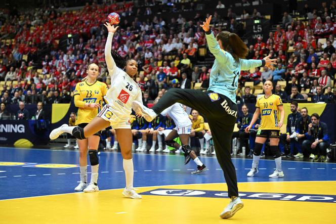 Tenue handball fille 12 ans deals