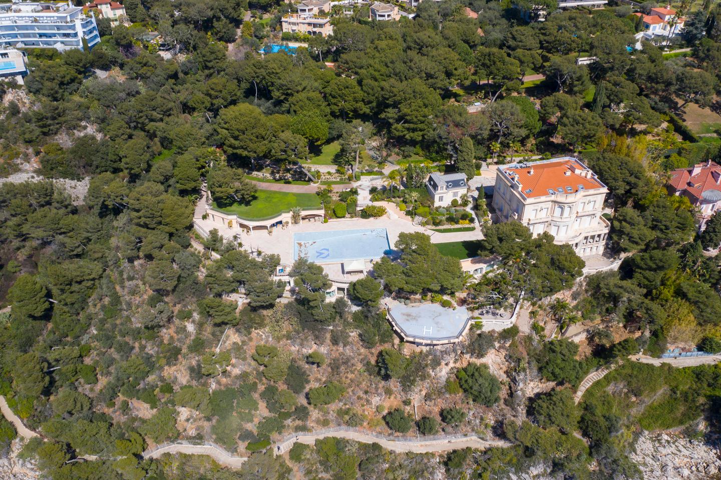 La sombra de Gazprom se cierne sobre una de las villas más lujosas de la Riviera francesa