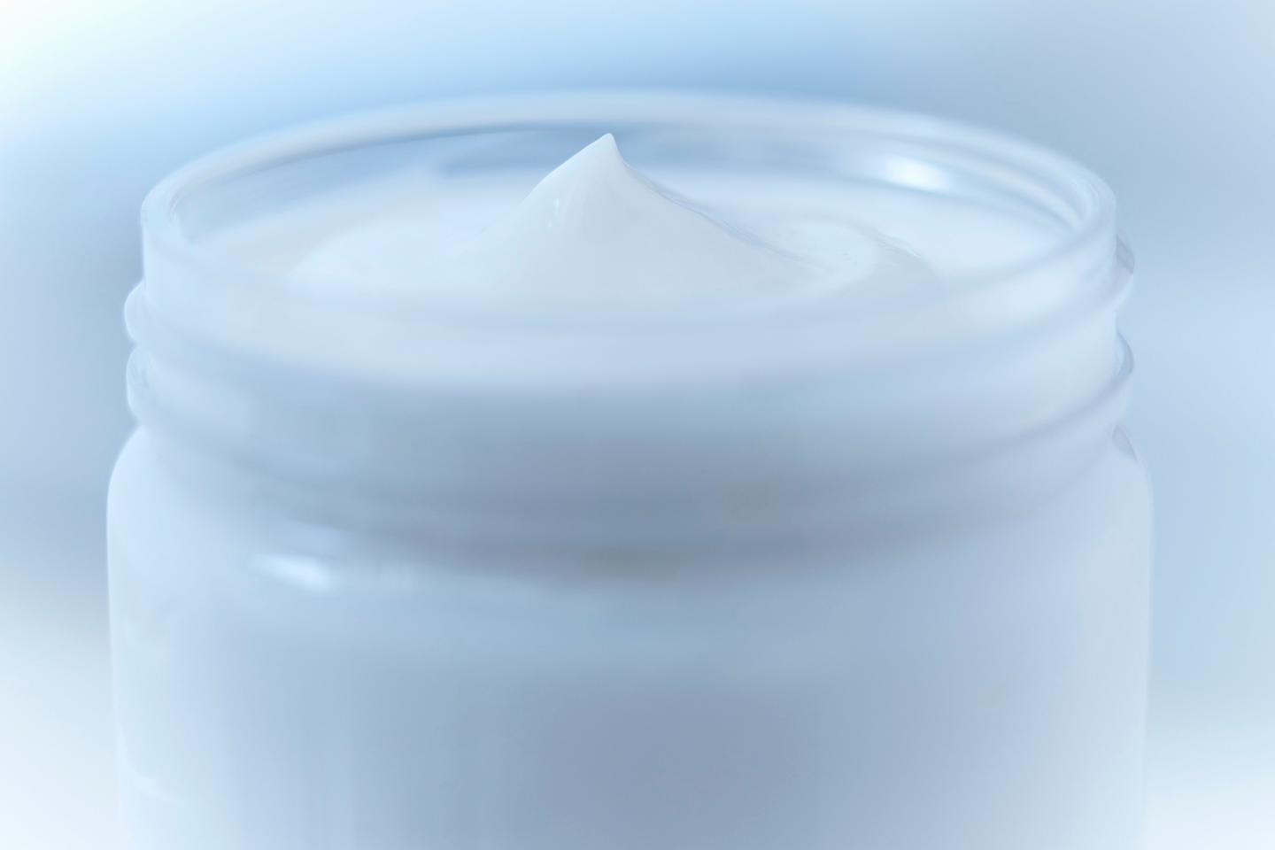 La crema universal hace que la piel sea superflua.