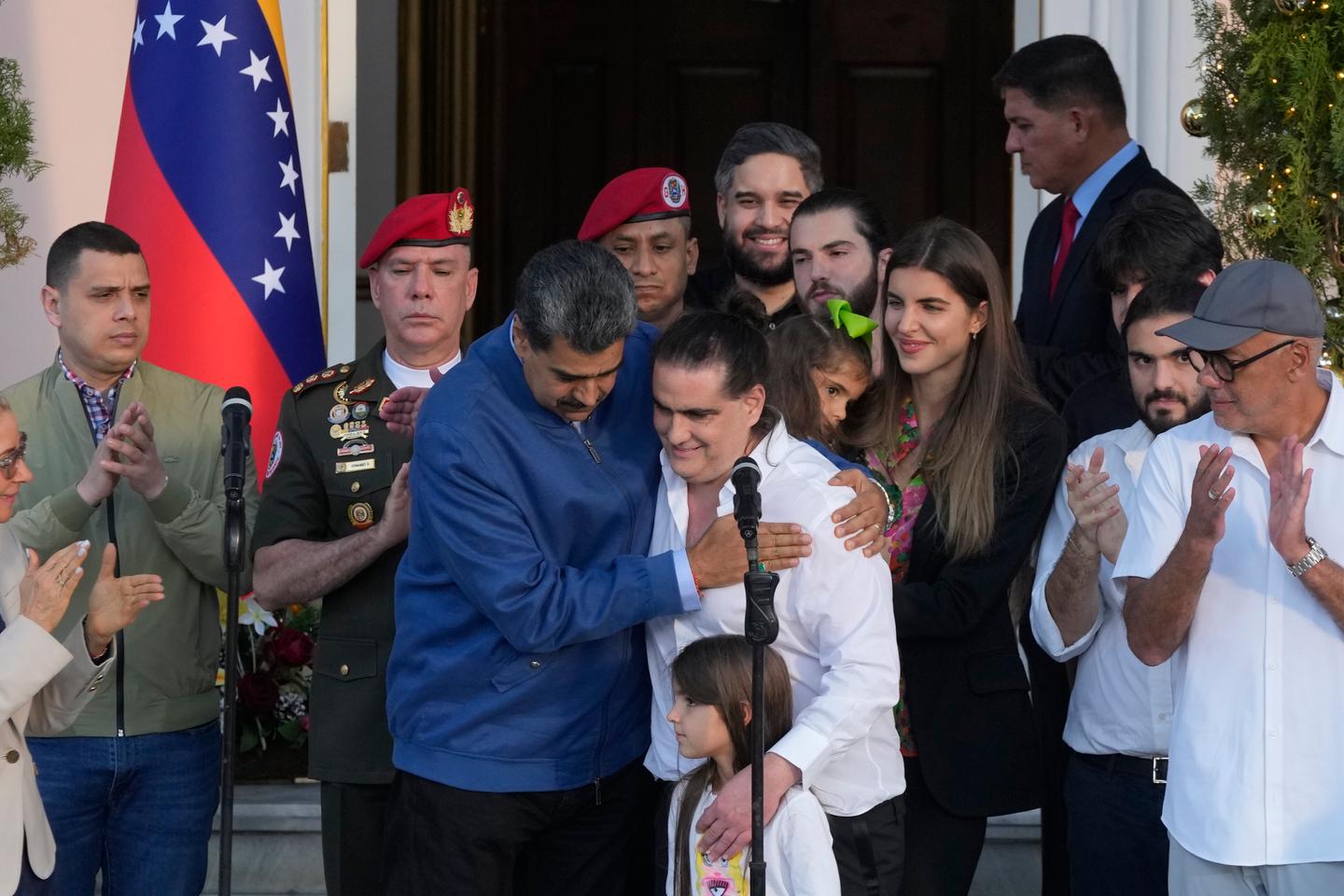 US release ally of Venezuelan president Nicolas Maduro in exchange for 10 jailed Americans