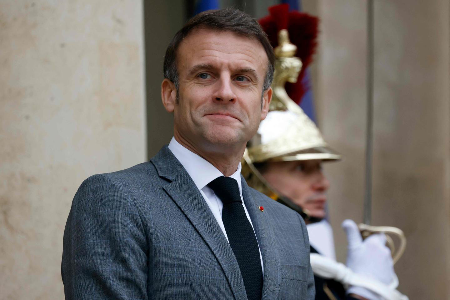 Recherche Les Tours De Passe passe D Emmanuel Macron recherche-les-tours-de-passe-passe-d-emmanuel-macron