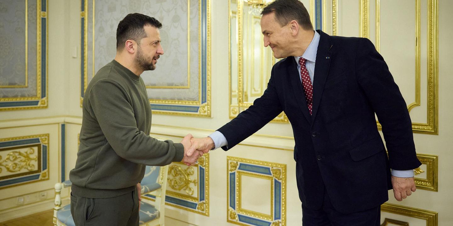 Occidente debe «movilizar» su economía para ayudar a Kiev, dice el Ministro de Asuntos Exteriores polaco