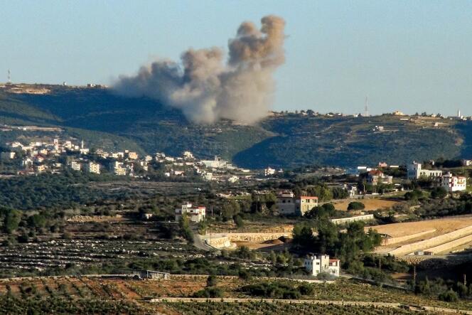Des fumées après un bombardement israélien à la périphérie de la ville frontalière de Marwahin, dans le sud du Liban, le 26 décembre 2023.
