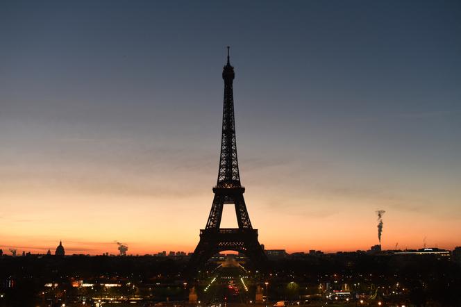 La tour Eiffel, à Paris, le 6 janvier 2017.