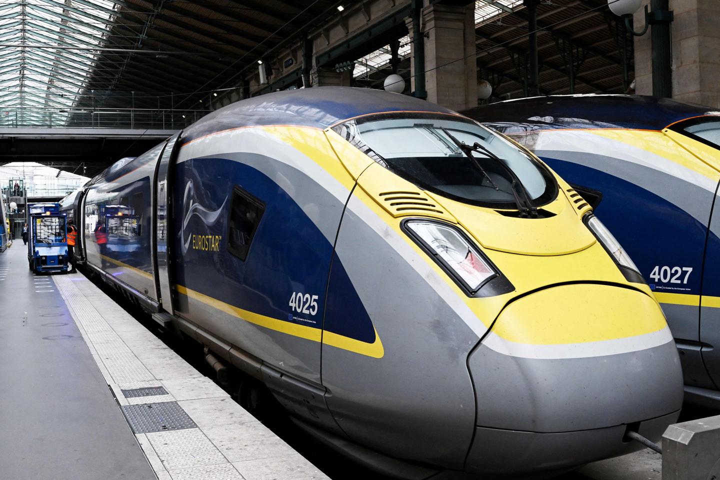 Eurostar to resume normal services Sunday after a full day of cancellations