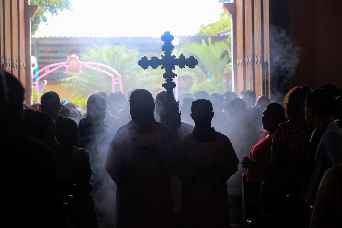 In Nicaragua, six priests were arrested within twenty-four hours