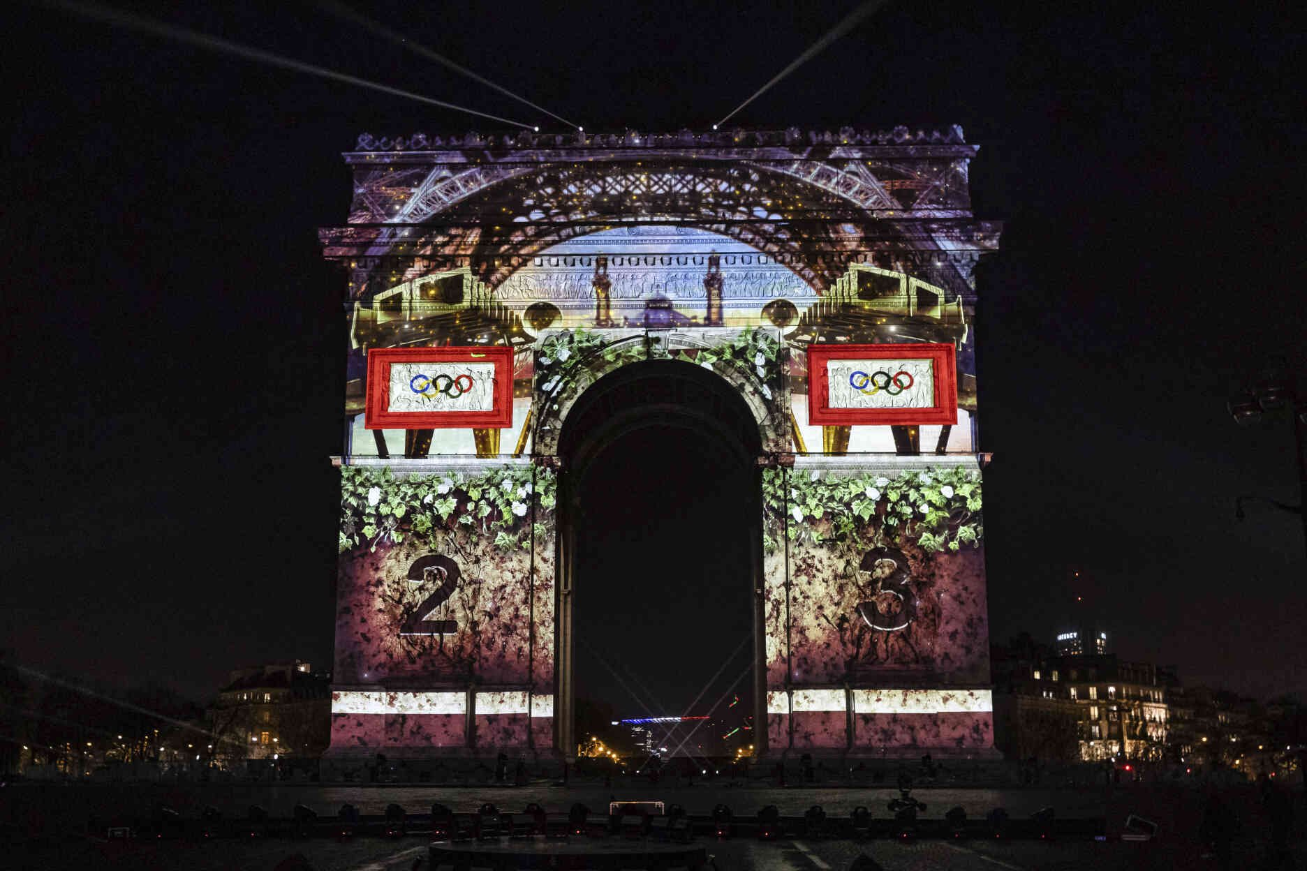 Nouvel An 2024 à Paris : Le programme de la soirée sur les Champs-Élysées !
