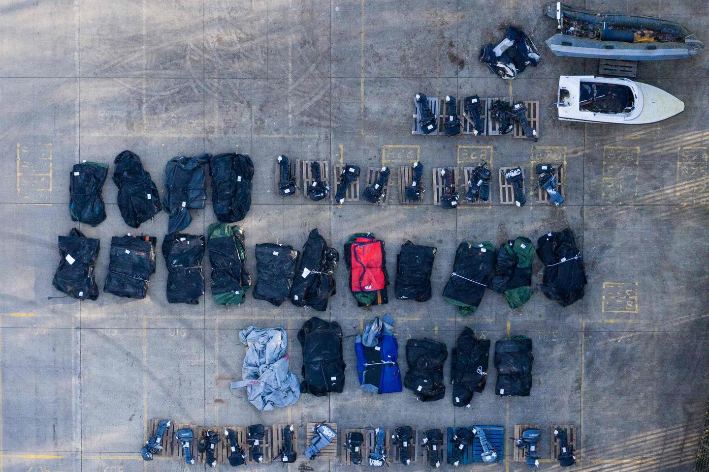 Naufrage mortel dans la Manche : deux Irakiens et un Soudanais condamnés à des peines de prison ferme