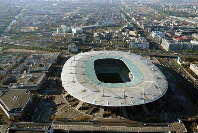 Una foto tomada el 19 de abril de 2016 muestra una vista aérea del Estadio de Francia en Saint-Denis, cerca de París.