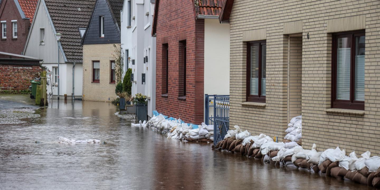 Germany hit by floods after rainfall hits record highs