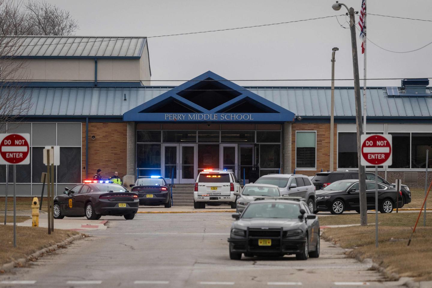 One student dead, four other people injured in Iowa school shooting