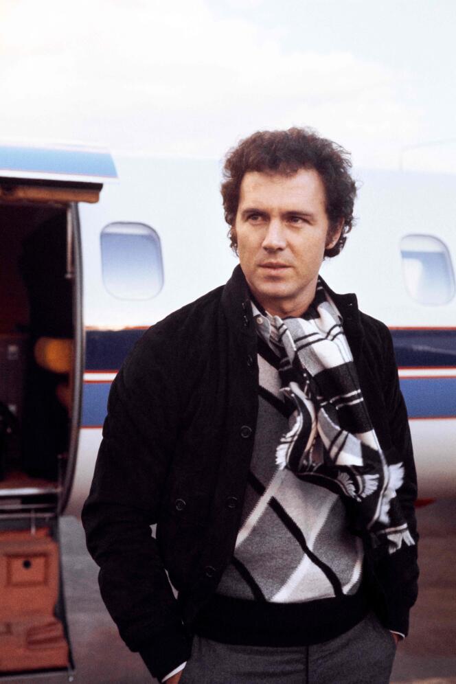 Franz Beckenbauer à Nice, dans le sud de la France, le 22 novembre 1977.