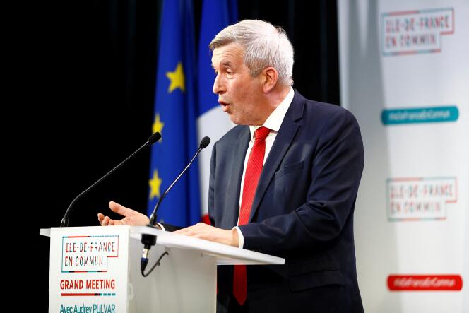 El alcalde de Kremlin-Bicêtre, Jean-Luc Laurent, el 16 de junio de 2021 en París.
