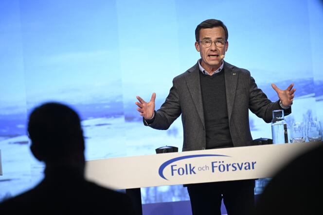 Le premier ministre suédois Ulf Kristersson s’exprime lors de la Conférence nationale sur le peuple et la défense à Sälen (Suède), le 8 janvier 2024. 