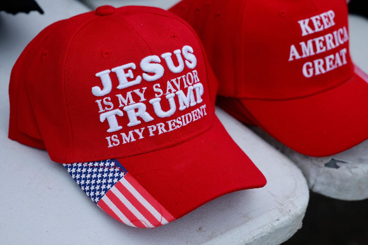 Republican candidates are courting evangelicals in Iowa