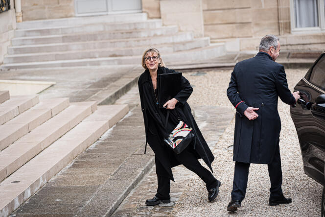La ministre de l’enseignement supérieur et de la recherche, Sylvie Retailleau, lors du premier conseil des ministres du nouveau gouvernement Attal, au palais de l’Elysée, à Paris, le 12 janvier 2024.