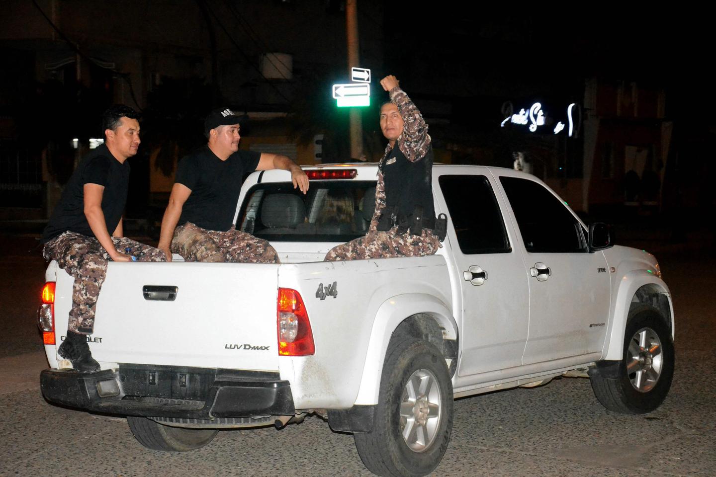 All hostages seized in Ecuador prison riots freed