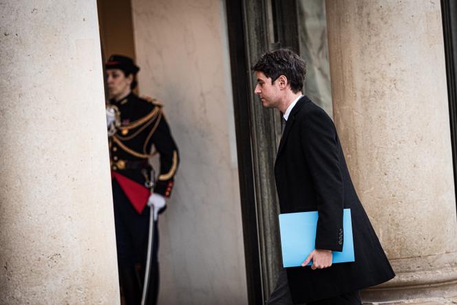 Arrivée du Premier ministre Gabriel Attal au premier conseil des ministres au Palais de l’Elysée à Paris, le 12 janvier 2024.