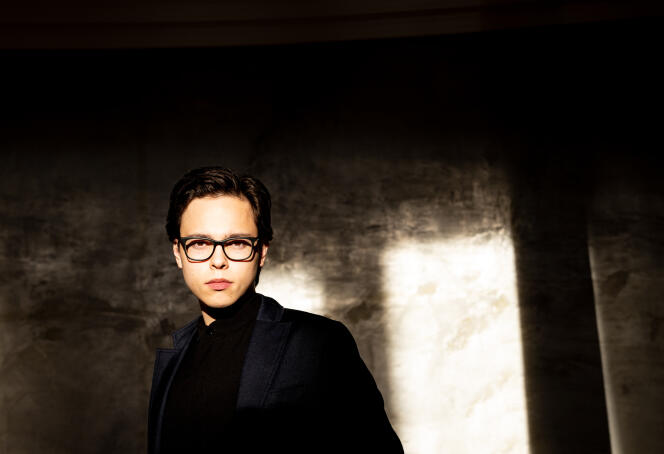 Le chef d’orchestre finlandais Tarmo Peltokoski en 2021.