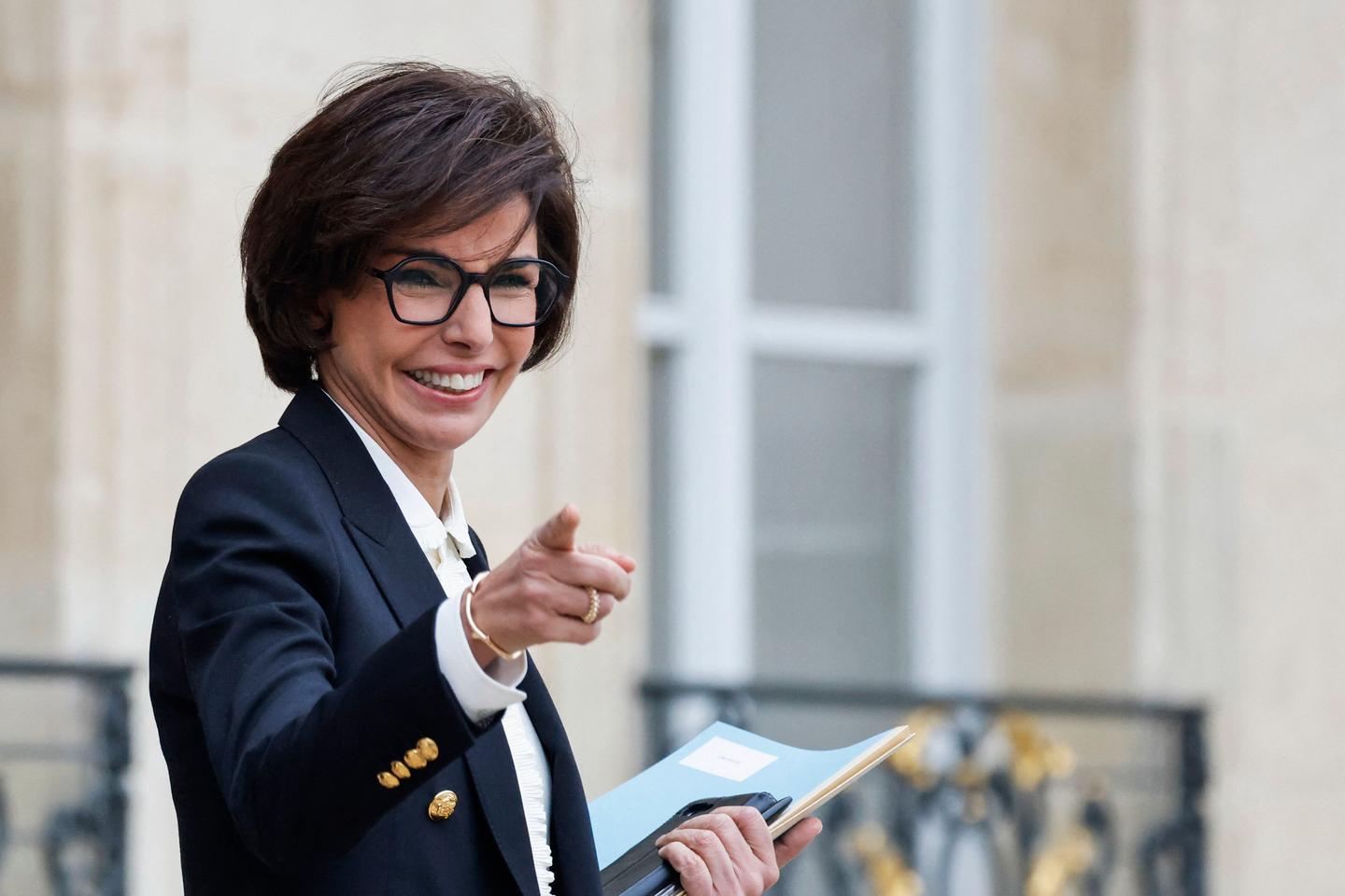 Freshly named French culture minister to run for Paris mayor in 2026