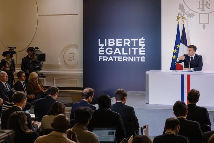 145f11b_1705482238655-lgeai-macron-conf-de-presse-5.jpg