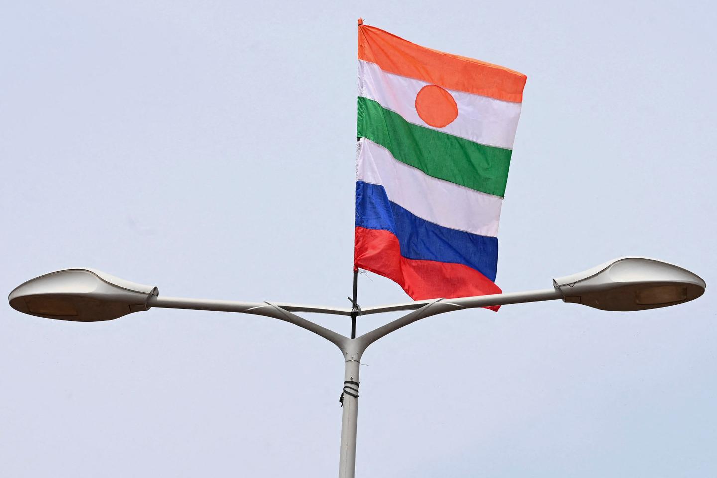 La Russie et le Niger vont « intensifier » leur coopération militaire